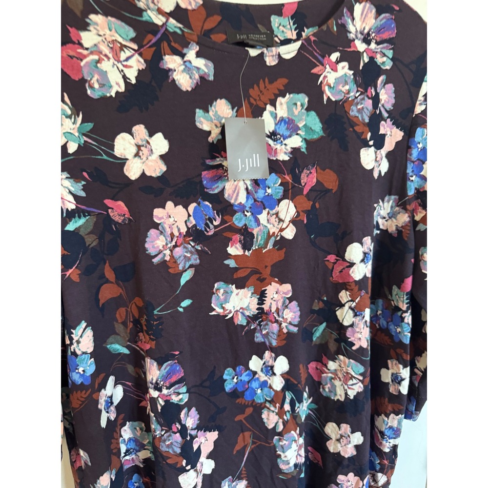 NWT J.Jill maroon floral top size medium - Picture 2 of 8